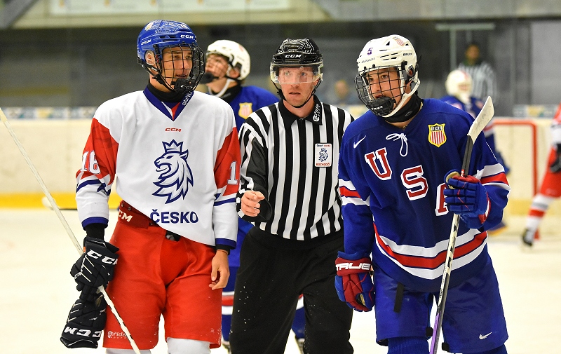 Adam Novotný v dresu reprezentace U17